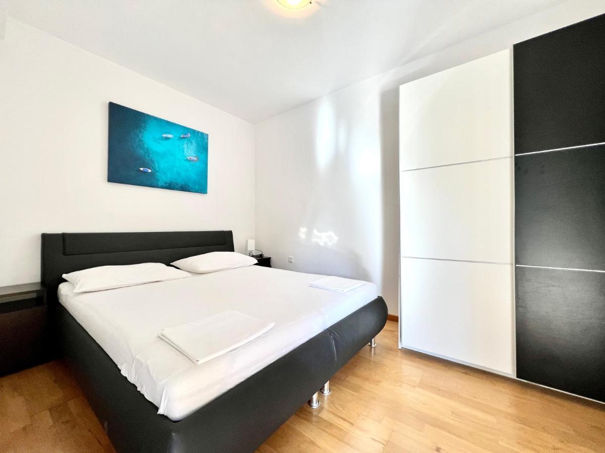 סבטי פיליפ אי ג'קוב B88 Apartments - Vila Palma מראה חיצוני תמונה