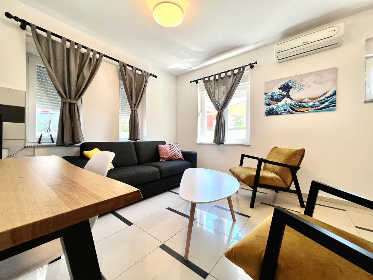 סבטי פיליפ אי ג'קוב B88 Apartments - Vila Palma מראה חיצוני תמונה