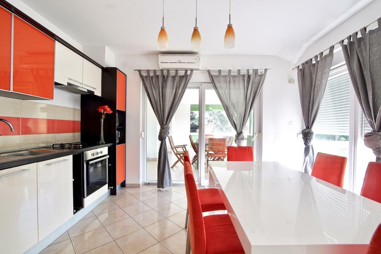 סבטי פיליפ אי ג'קוב B88 Apartments - Vila Palma מראה חיצוני תמונה