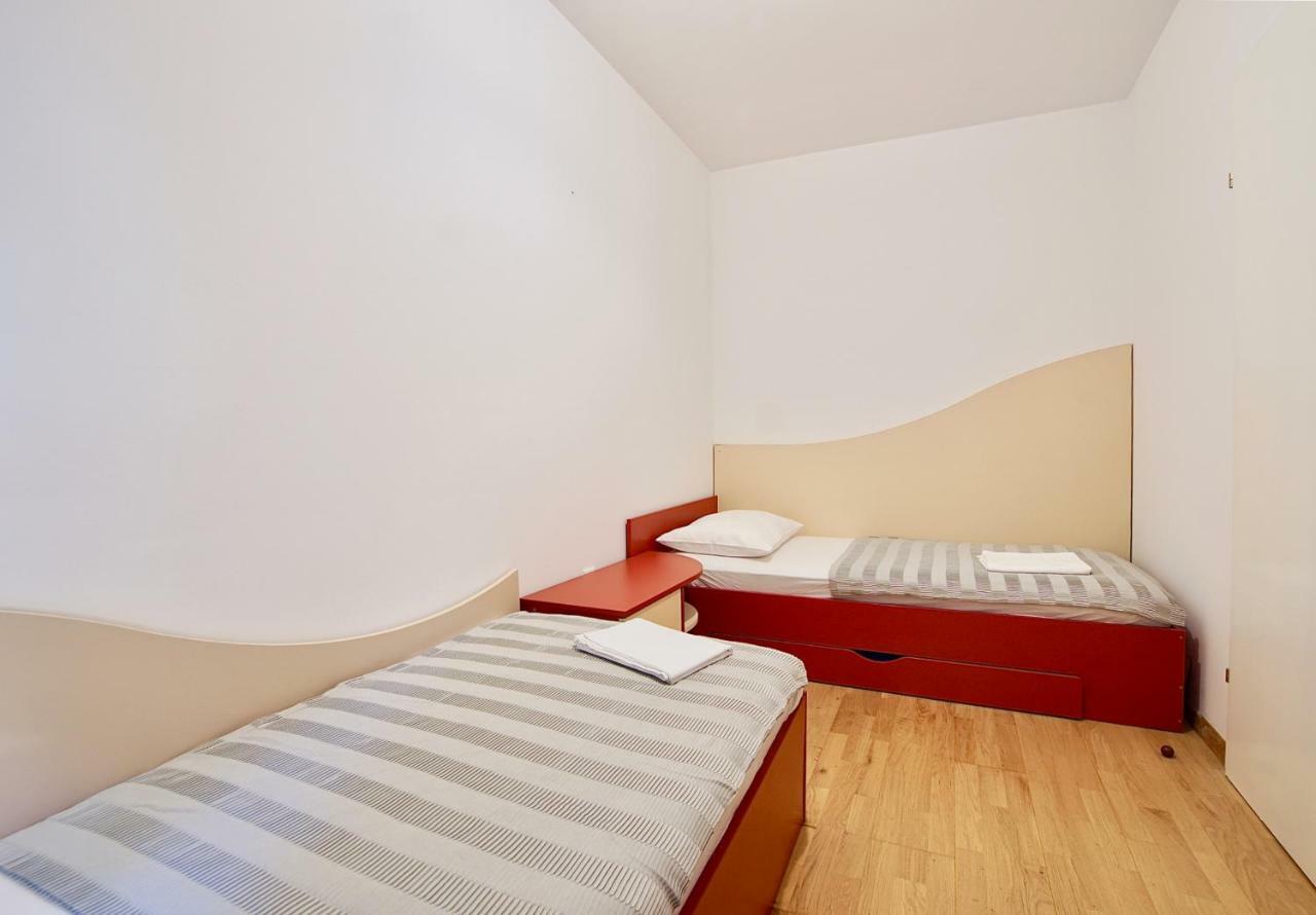 סבטי פיליפ אי ג'קוב B88 Apartments - Vila Palma מראה חיצוני תמונה
